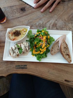 Falafel and hummus meal at Marugoto Vegan Dining Asakusa in Tokyo