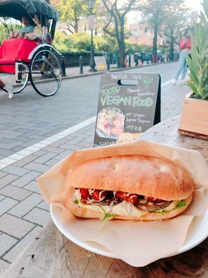 KARAAGE（fried soymeat）burger at Marugoto Vegan Dining Asakusa in Tokyo