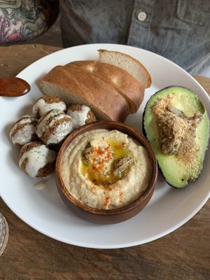 Hummus, avocado & falafel with focaccia  at Marugoto Vegan Dining Asakusa in Tokyo