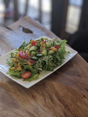 Complimentary Salad at Marugoto Vegan Dining Asakusa in Tokyo
