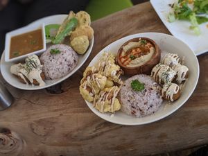 Set meals at Marugoto Vegan Dining Asakusa in Tokyo