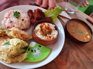 Sets at Marugoto Vegan Dining Asakusa in Tokyo