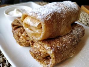 Blini stuffed with sweet farmer's cheese at Cafe Botanika in St Petersburg