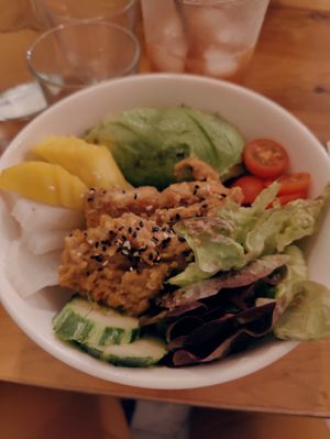  at Kapunka Vegan in Paris