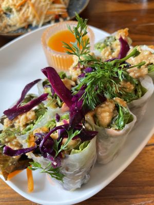 Summer rolls  at Kapunka Vegan in Paris