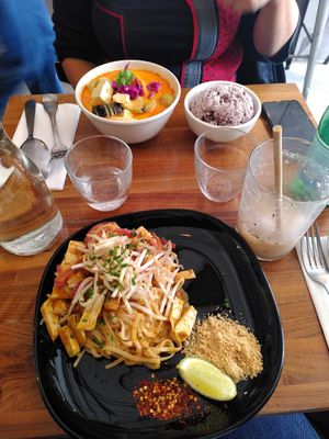  at Kapunka Vegan in Paris