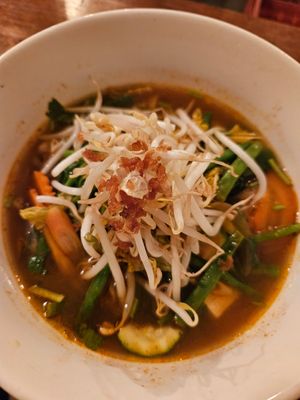 Pho at Kapunka Vegan in Paris