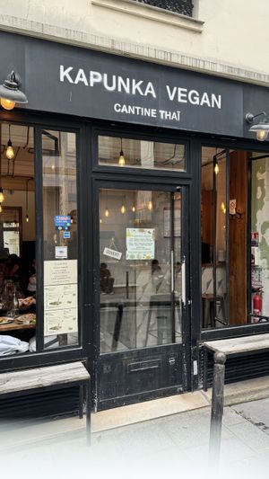   at Kapunka Vegan in Paris