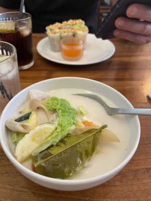 Thai soup and summer rolls   at Kapunka Vegan in Paris