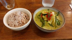  at Kapunka Vegan in Paris