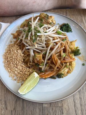 Pad Thai  at Kapunka Vegan in Paris