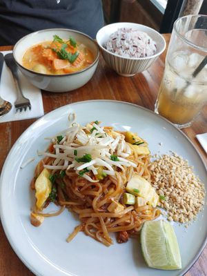  at Kapunka Vegan in Paris