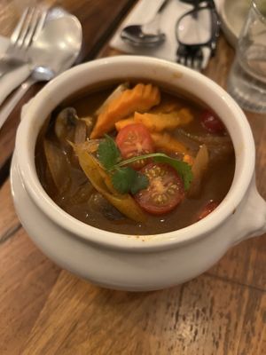 Soupe tom yam  at Kapunka Vegan in Paris