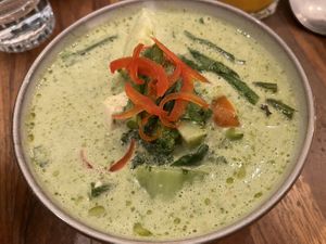 Curry vert  at Kapunka Vegan in Paris