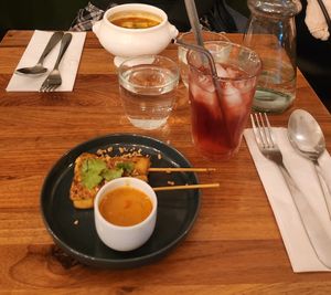 Tofu saté, soup and hibiscus margarita at Kapunka Vegan in Paris