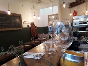 Bistro at Kapunka Vegan in Paris