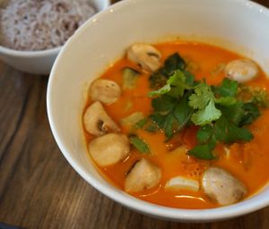 Panang curry at Kapunka Vegan in Paris