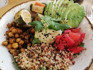 Veggie bowl at Byoko in Malaga