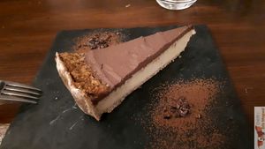 Chocolate Pear Cake at La Table à l'Envers in Marseille