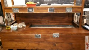 Buffet at La Table à l'Envers in Marseille