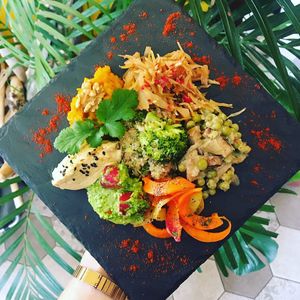 Assortiment  at La Table à l'Envers in Marseille