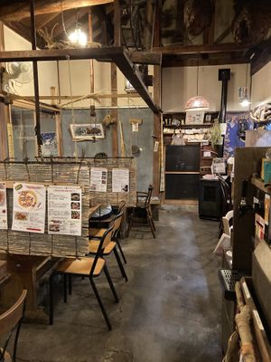 Table seats  at Hekkoro in Fujisawa