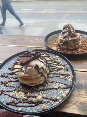  at Hampton & Vouis in Manchester