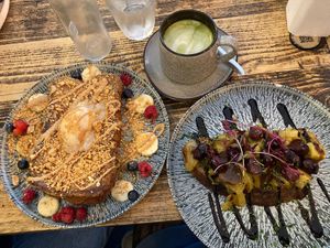  at Hampton & Vouis in Manchester