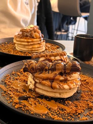  at Hampton & Vouis in Manchester