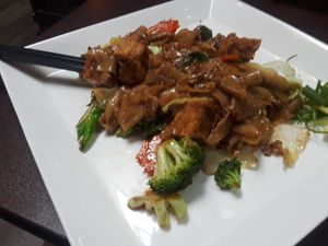 Tofu Pad See Ew w/o egg at Thai Cottage in San Francisco