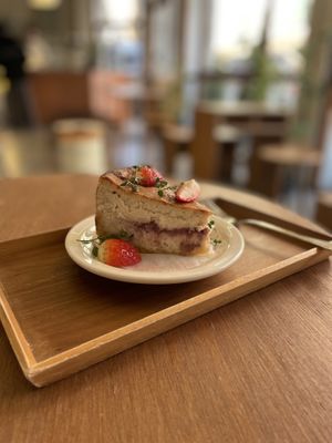 Strawberry cheesecake   at Pyeongsangshi 평상시 in Seoul