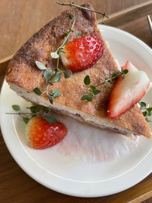 Strawberry cheesecake   at Pyeongsangshi 평상시 in Seoul