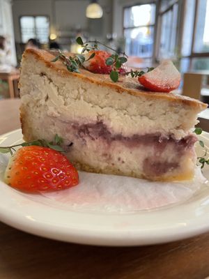 Strawberry cheesecake   at Pyeongsangshi 평상시 in Seoul