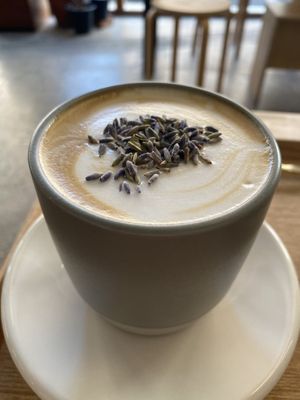 Lavender latte at Pyeongsangshi 평상시 in Seoul