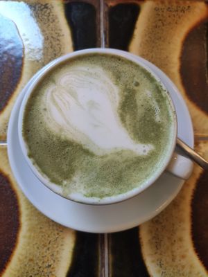 Matcha Latte at vevi Café - vegan specialities in Cologne