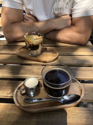 In back: affogato with vanilla ice cream (7€)  at vevi Café - vegan specialities in Cologne