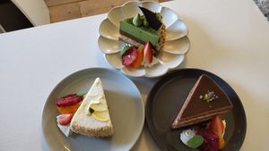Gluten-free cakes at Shizen Inu - We Are Vegan Cafe - 自然いぬ   in Yomitan