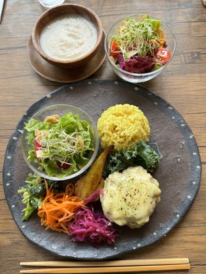   at Shizen Inu - We Are Vegan Cafe - 自然いぬ   in Yomitan