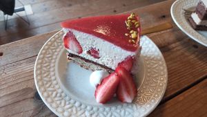 Fraise at Shizen Inu - We Are Vegan Cafe - 自然いぬ   in Yomitan