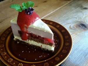 Vegan gluten free Cakes at Shizen Inu - We Are Vegan Cafe - 自然いぬ   in Yomitan