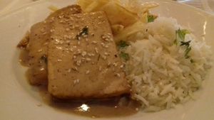 Bifes de tofu at Abrigo da Alma in Tomar
