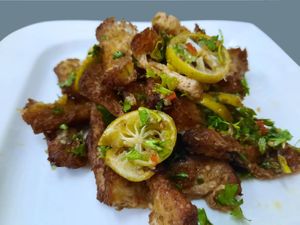 Sweet & sour lemon vegan chicken at Loving Hut in Kinshasa