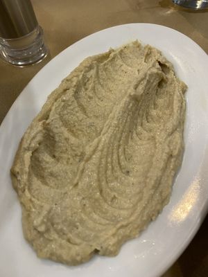 hummus  at Noah's Ark in Kos