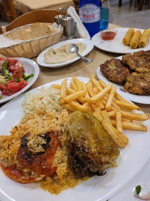 Stuffed Vegetables, Zuchiniballs & Potatoes at Noah's Ark in Kos