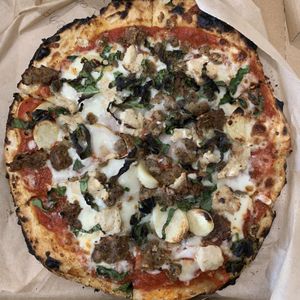The Vegan “Meat” pizza  at EddieWorld in Yermo