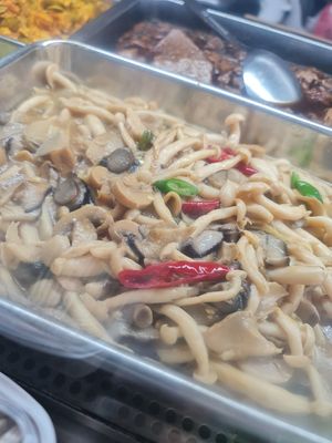Assorted Mushroom ~ 4/11/22 at Yuan Man Vegetarian 圓滿素食 - Circuit Rd in Central Singapore