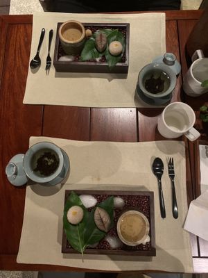   at Mi Xun TeaHouse 谧寻茶室 in Chengdu