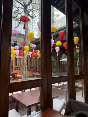   at Mi Xun TeaHouse 谧寻茶室 in Chengdu