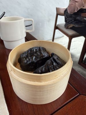 Mushroom and tofu dumplings   at Mi Xun TeaHouse 谧寻茶室 in Chengdu