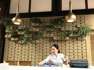 Drinks at Mi Xun TeaHouse 谧寻茶室 in Chengdu